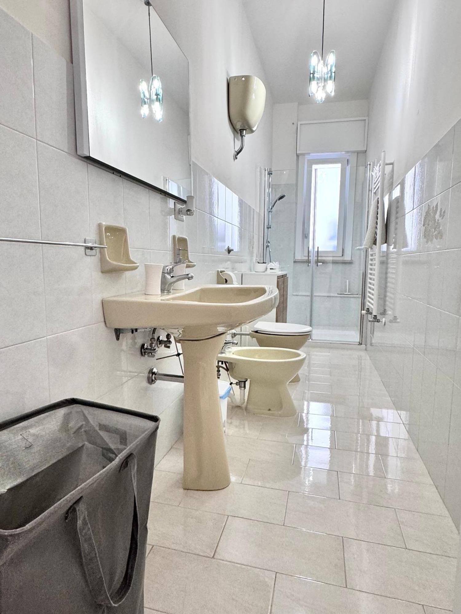 Aliste Apartment Бриндизи Екстериор снимка