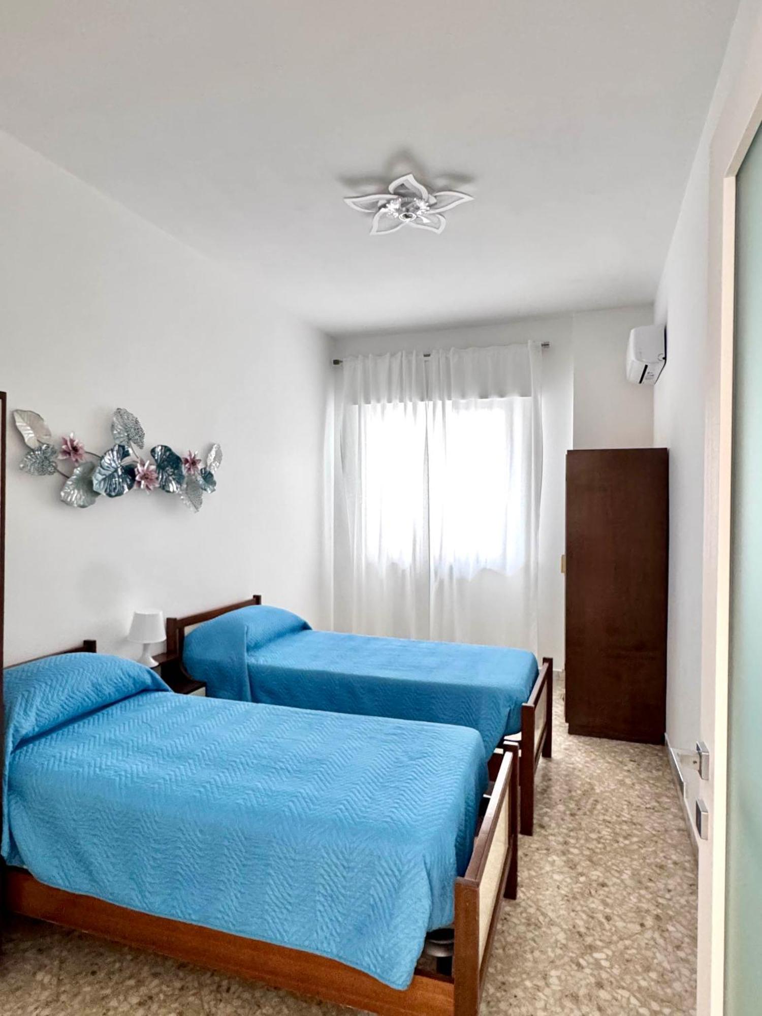 Aliste Apartment Бриндизи Екстериор снимка